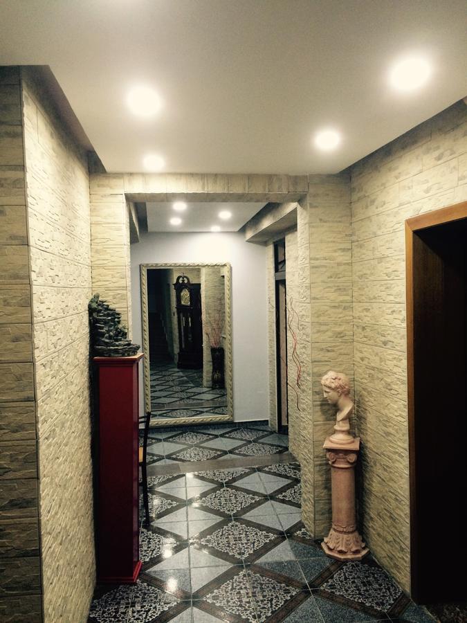 Boston Hotel Tirana Kültér fotó